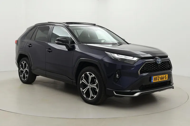 Toyota RAV4 (2025)