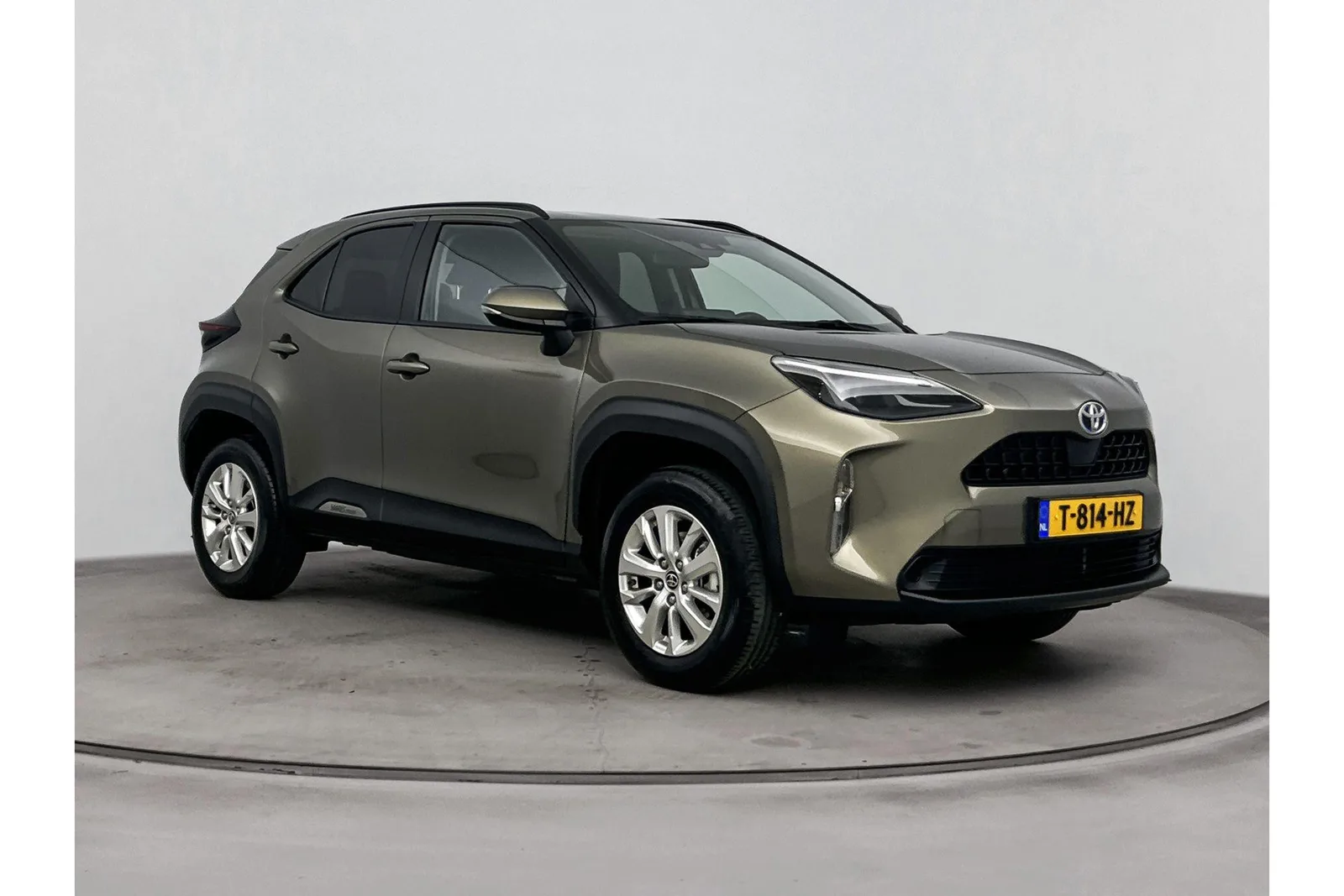 Toyota Yaris Cross (2023) — foto 1