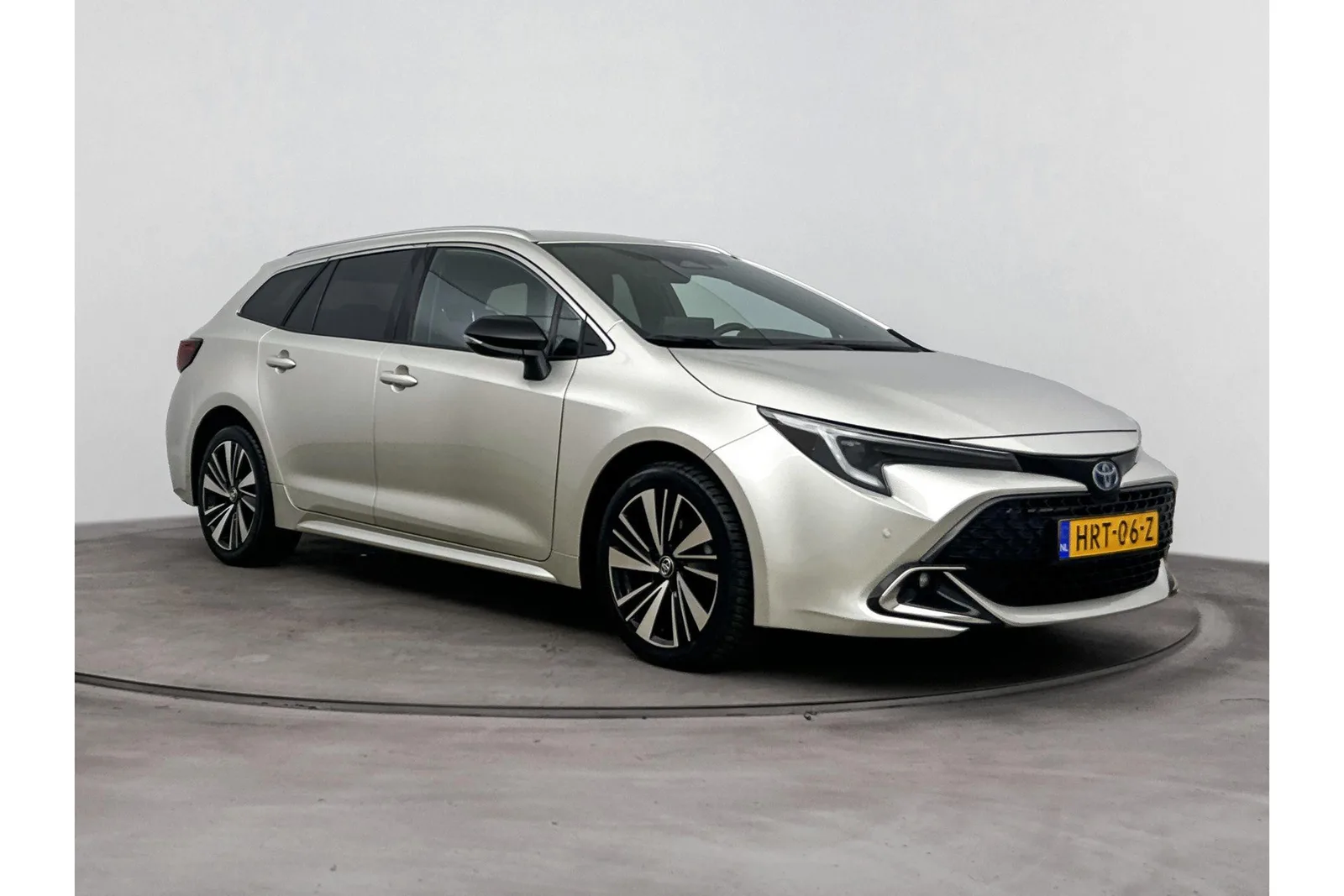 Toyota Corolla (2025) — foto 1