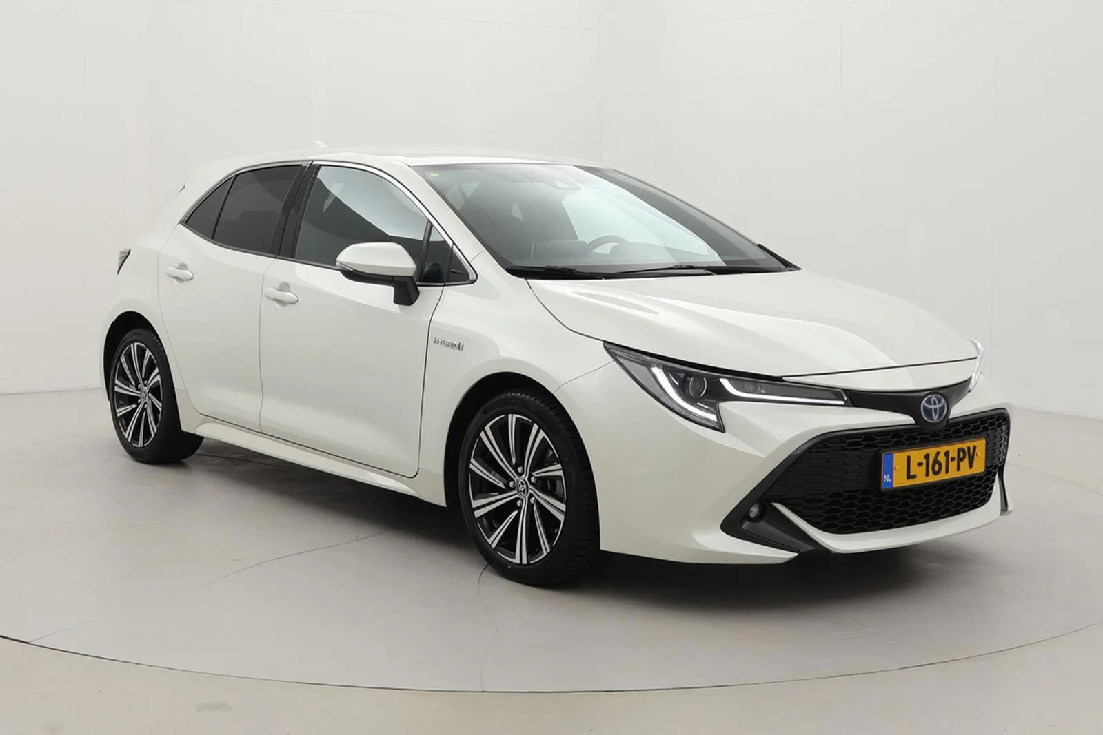 Toyota Corolla (2021) — foto 1