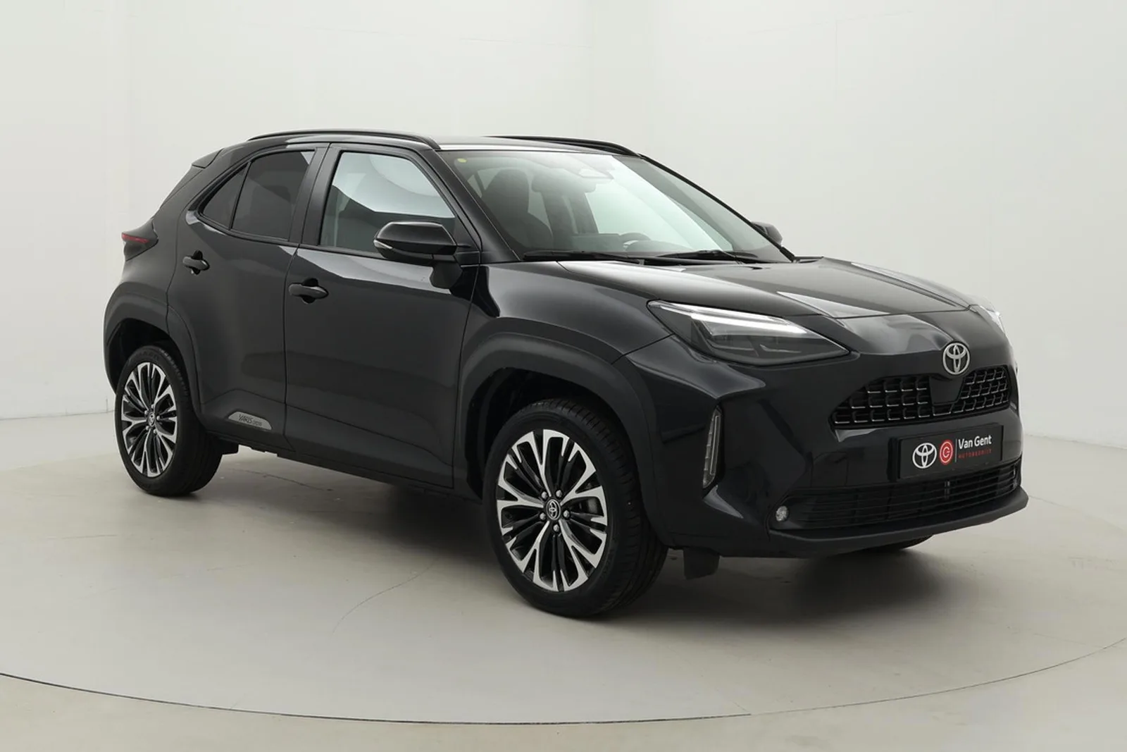 Toyota Yaris Cross (2025) — foto 1
