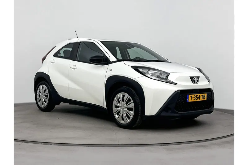 Toyota Aygo X (2023)