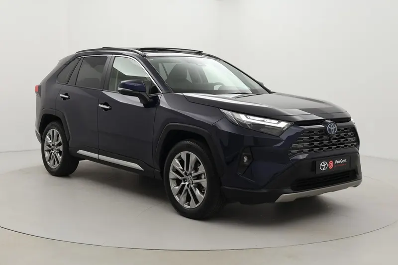 Toyota RAV4 (2023)
