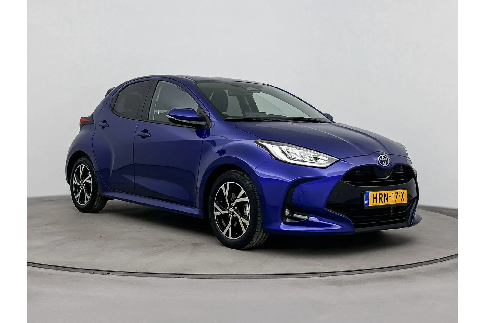 Toyota Yaris (2025) — foto 1