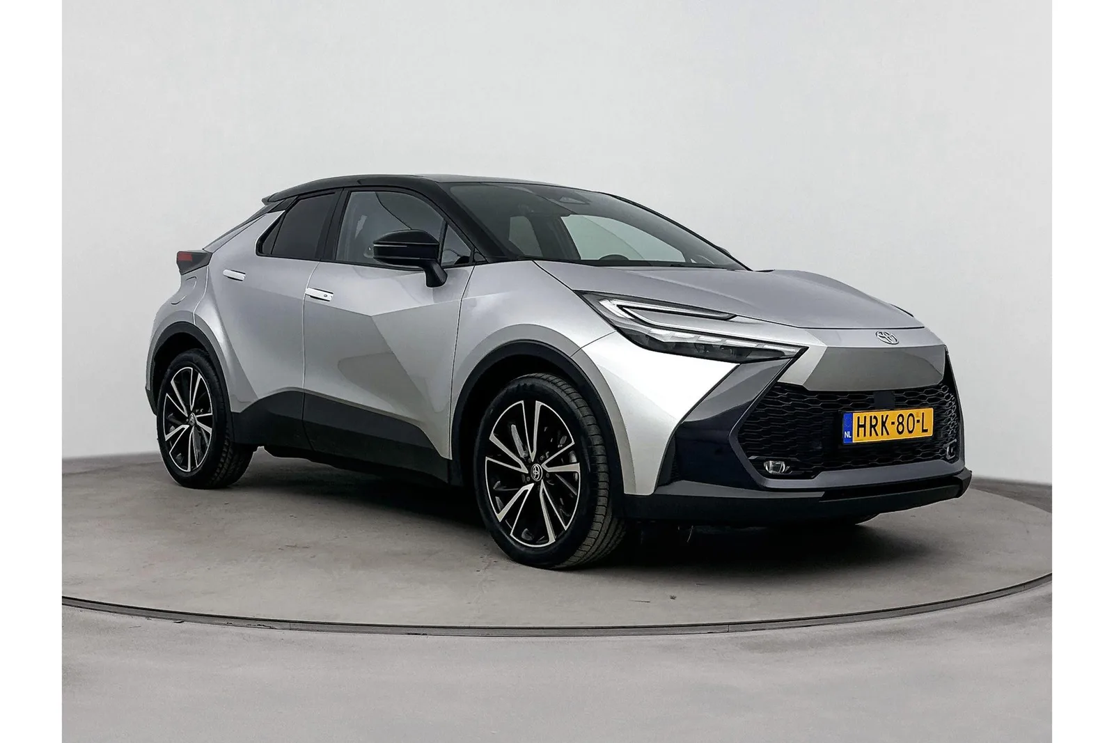 Toyota C-HR (2025) — foto 1