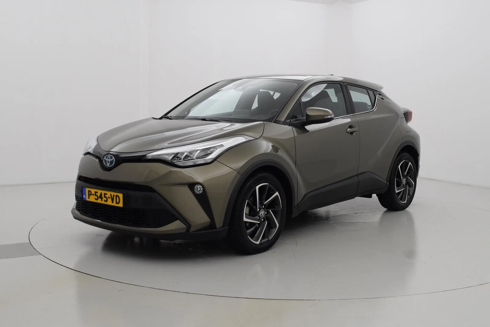 Toyota C-HR (2022) — foto 1