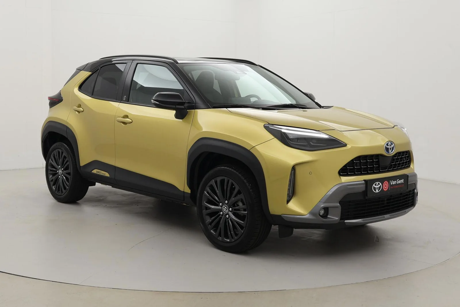 Toyota Yaris Cross (2023) — foto 1