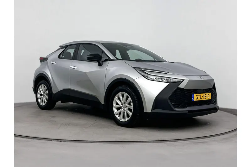 Toyota C-HR (2024)