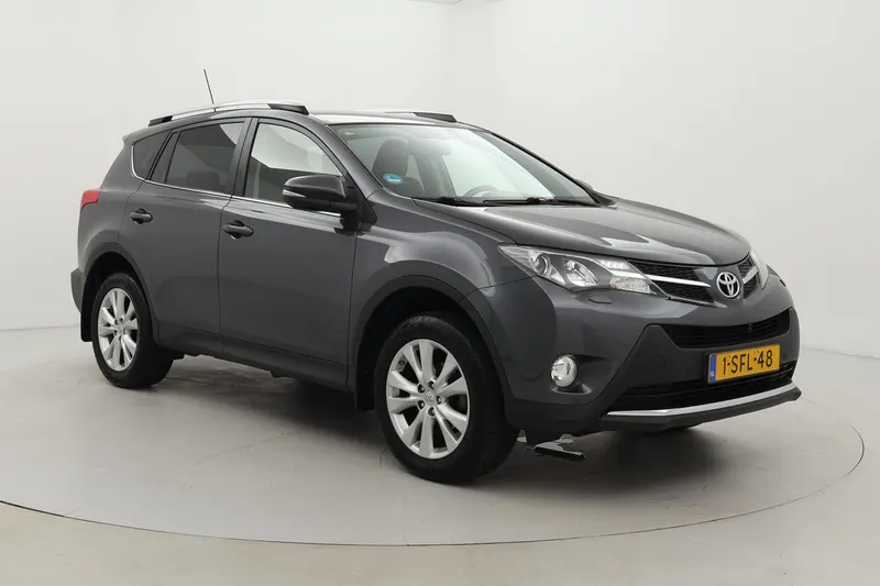 Toyota RAV4 (2013)