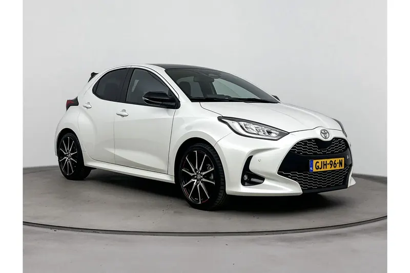 Toyota Yaris (2024)