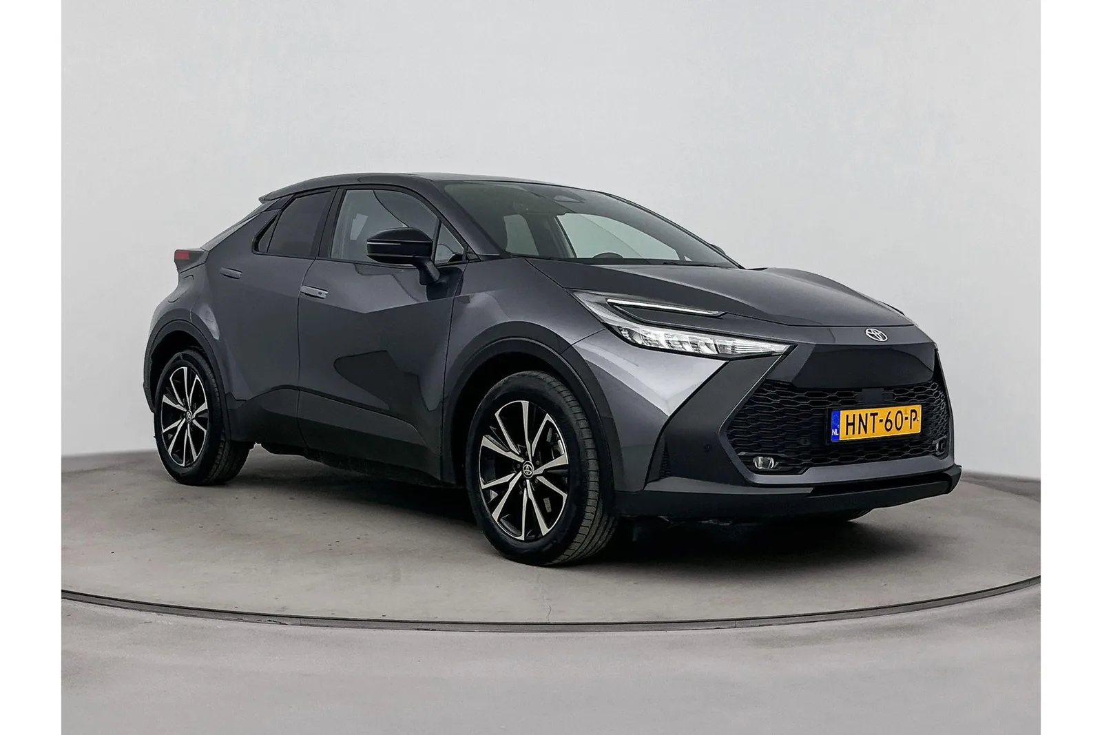 Toyota C-HR (2025) — foto 1