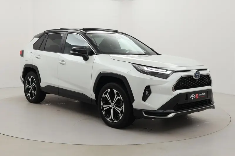 Toyota RAV4 (2025)