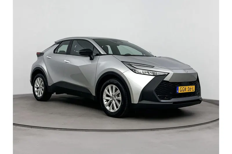 Toyota C-HR (2024)
