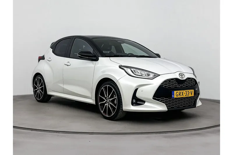 Toyota Yaris (2024)