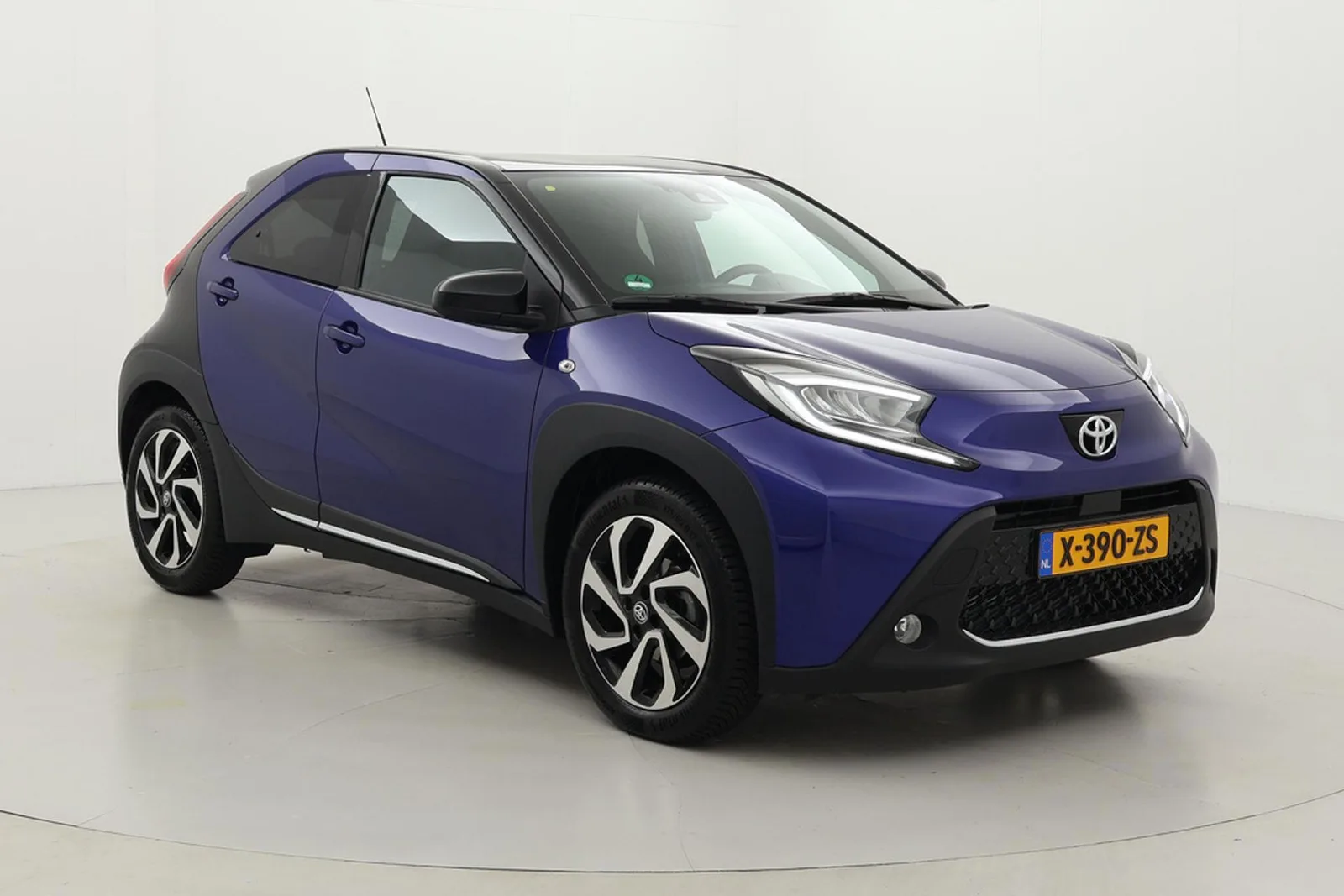 Toyota Aygo X (2024) — foto 1