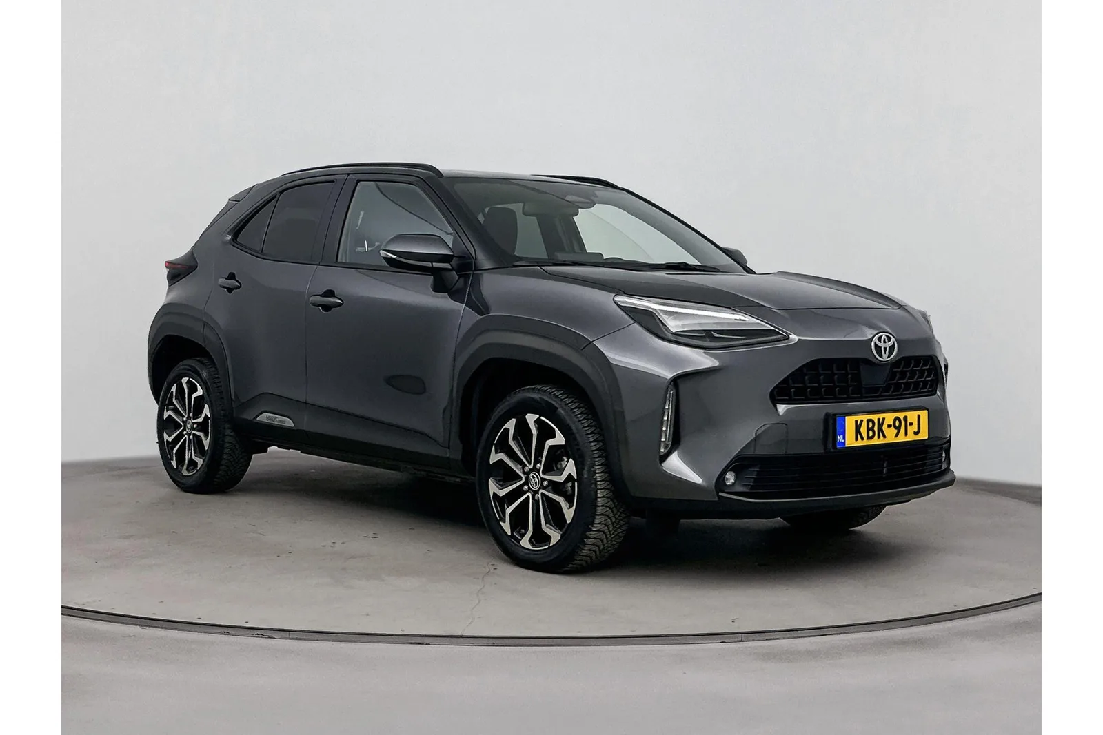 Toyota Yaris Cross (2025) — foto 1