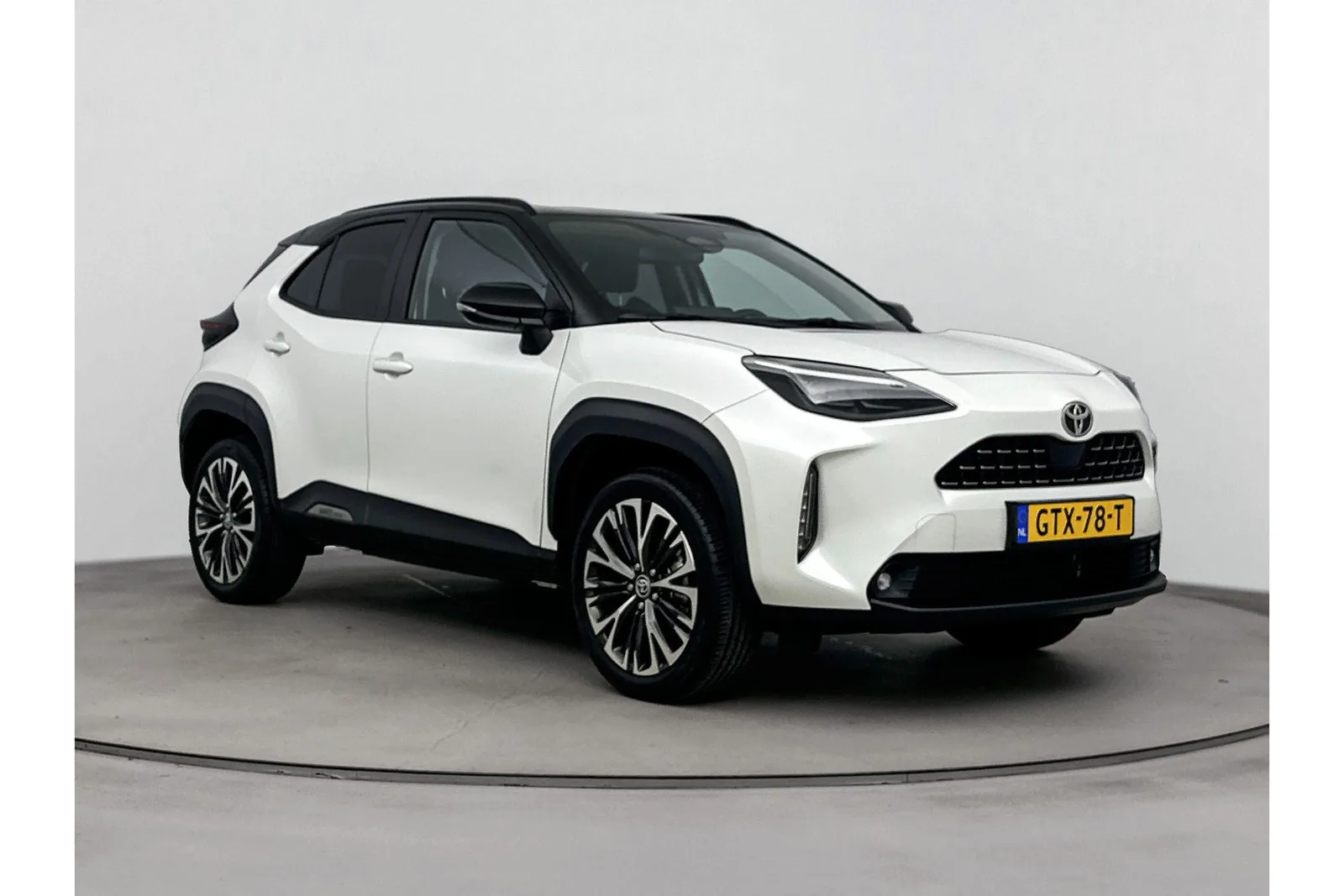 Toyota Yaris Cross (2025) — foto 1