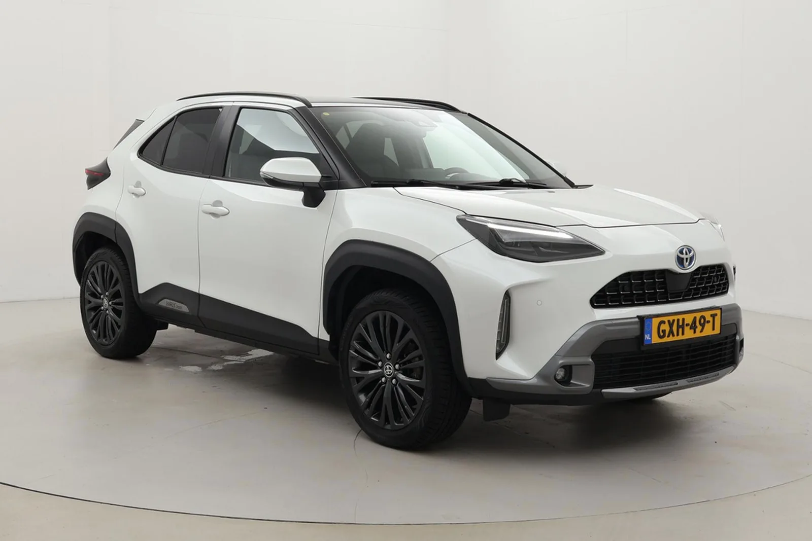 Toyota Yaris Cross (2023) — foto 1