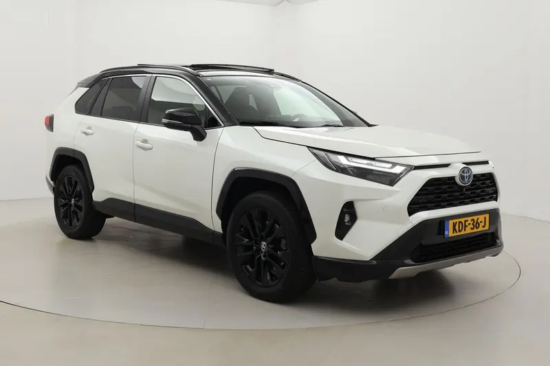 Toyota RAV4 (2022)