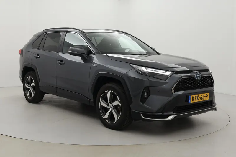 Toyota RAV4 (2024)