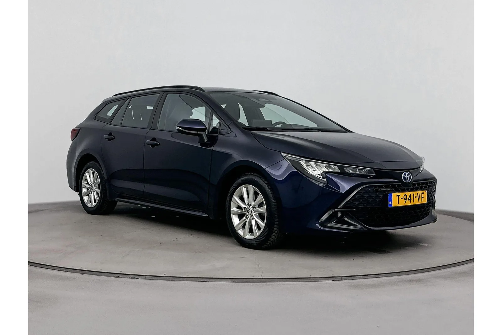 Toyota Corolla (2023) — foto 1