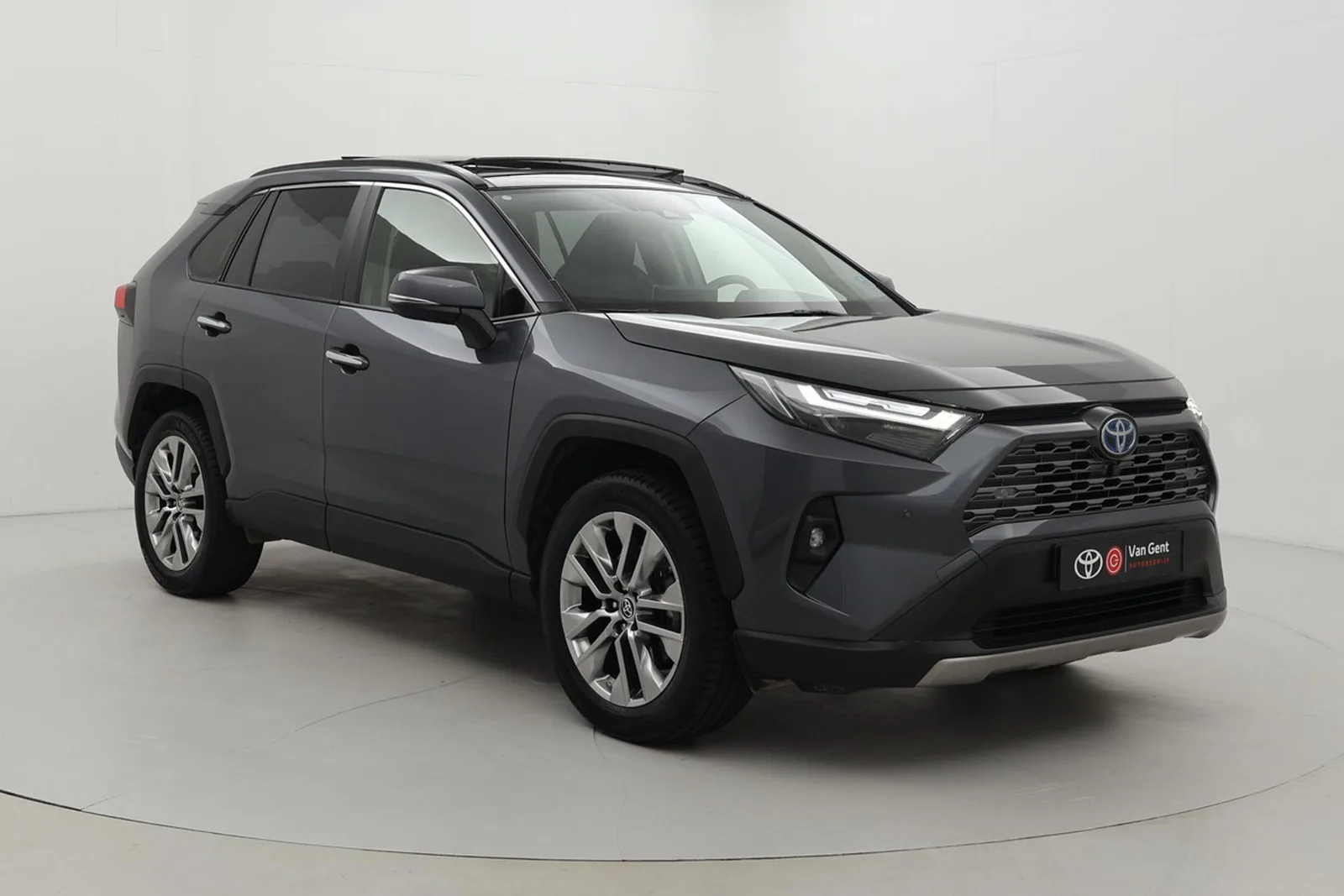 Toyota RAV4 (2022) — foto 1