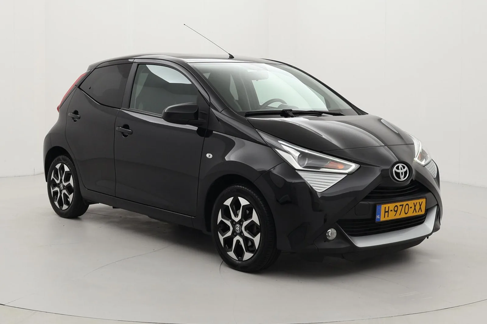 Toyota Aygo (2020) — foto 1