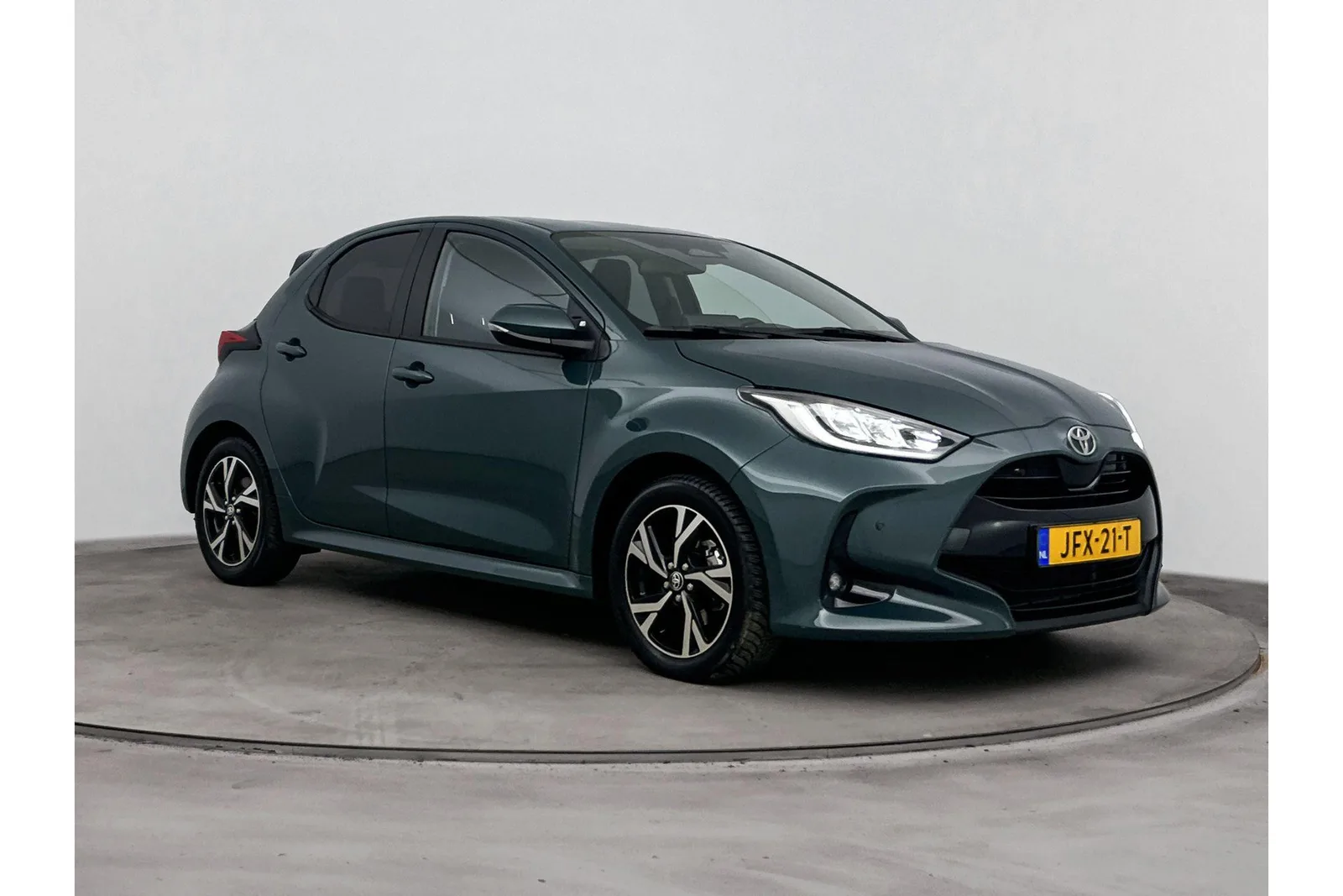 Toyota Yaris (2025) — foto 1