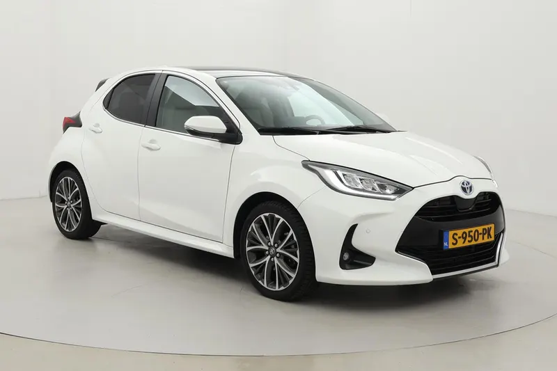Toyota Yaris (2023)