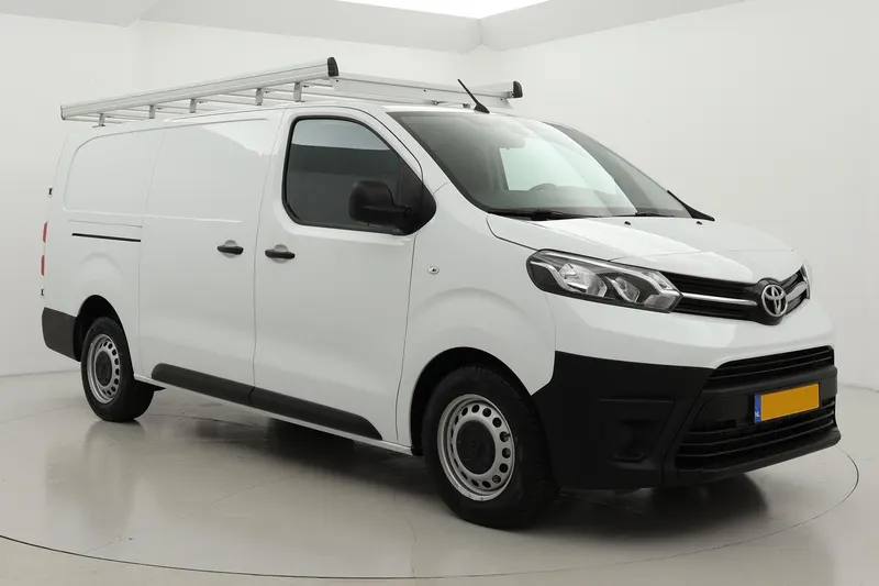 Toyota Proace (2024)