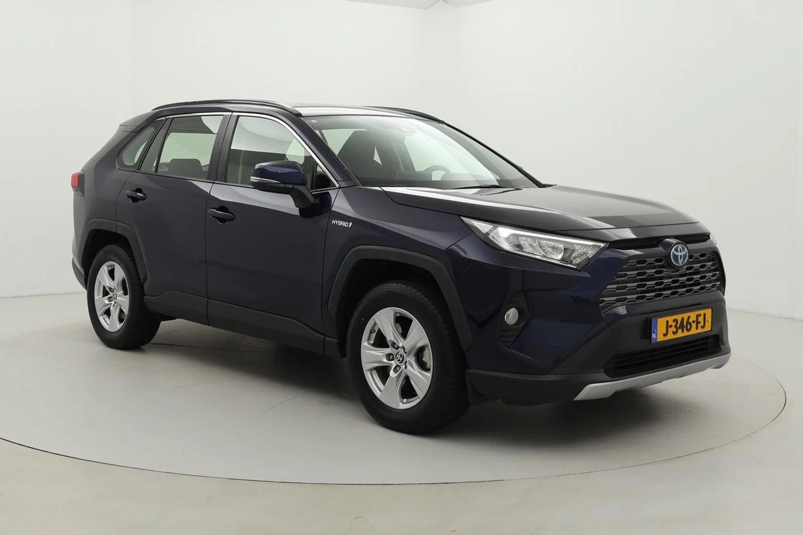 Toyota RAV4 (2020) — foto 1