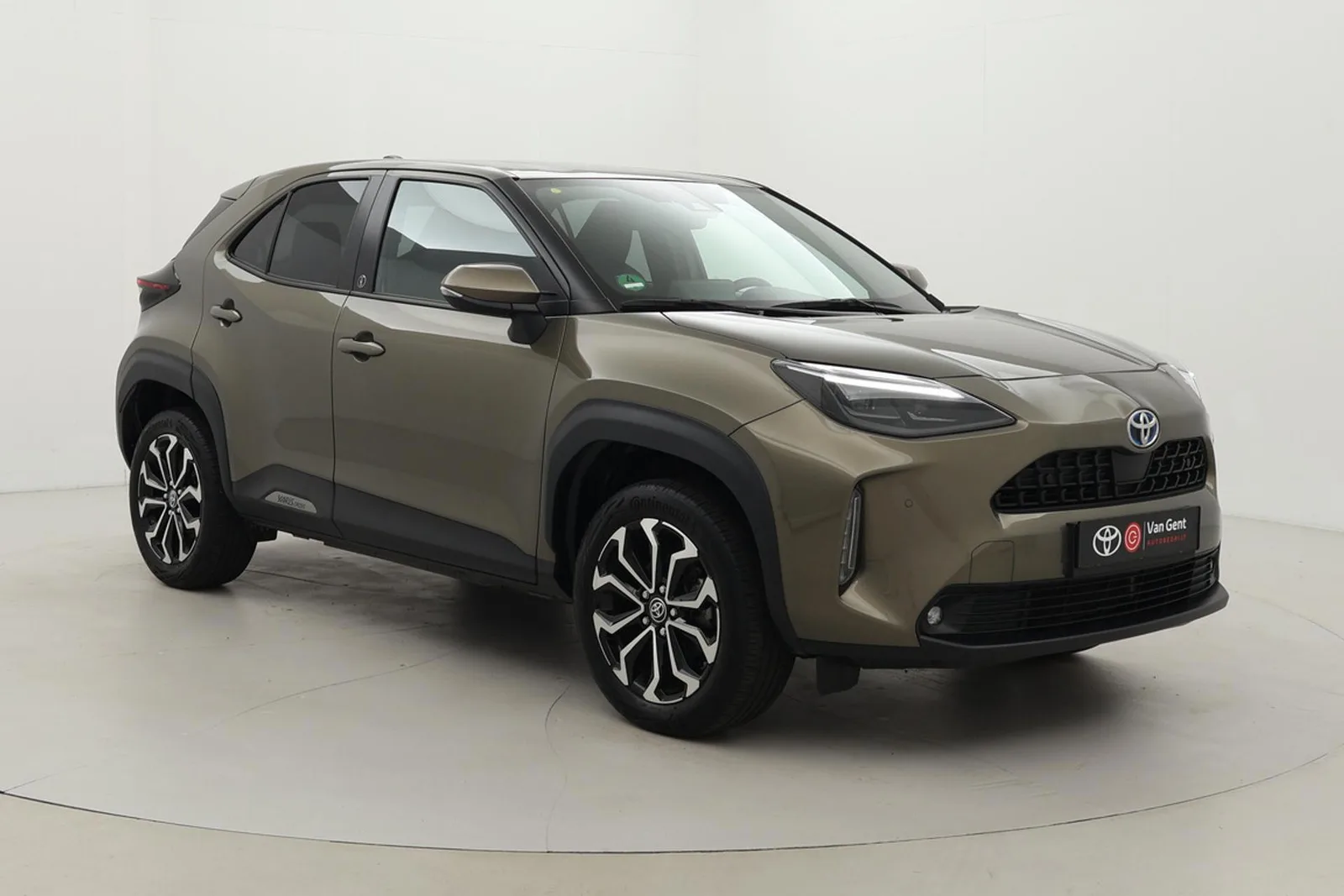 Toyota Yaris Cross (2023) — foto 1