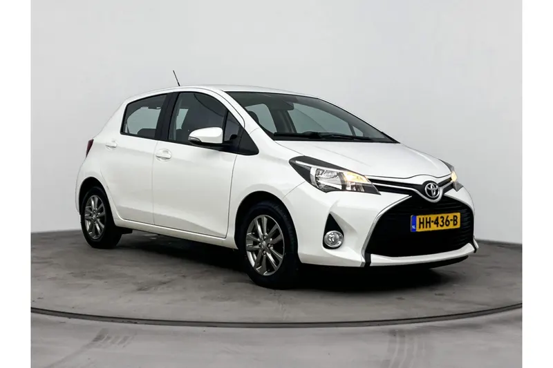 Toyota Yaris (2015)