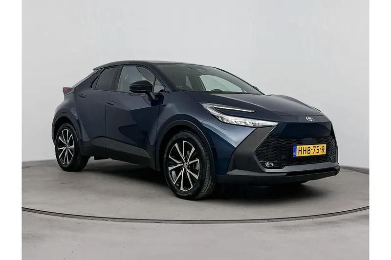 Toyota C-HR (2025)