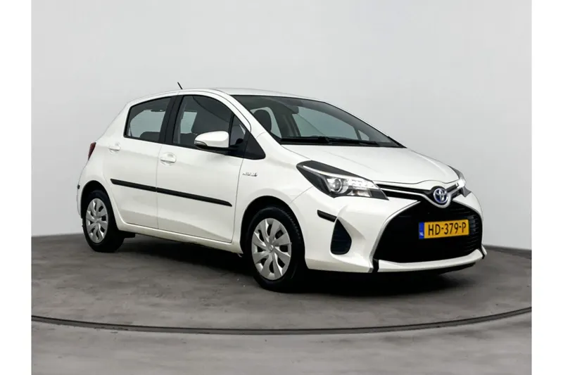 Toyota Yaris (2015)