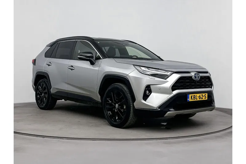 Toyota RAV4 (2024)
