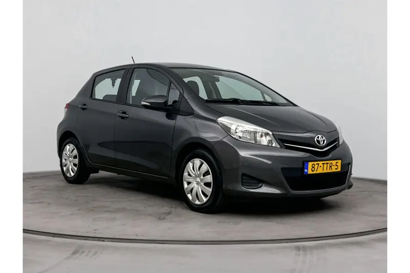 Toyota Yaris (2012)