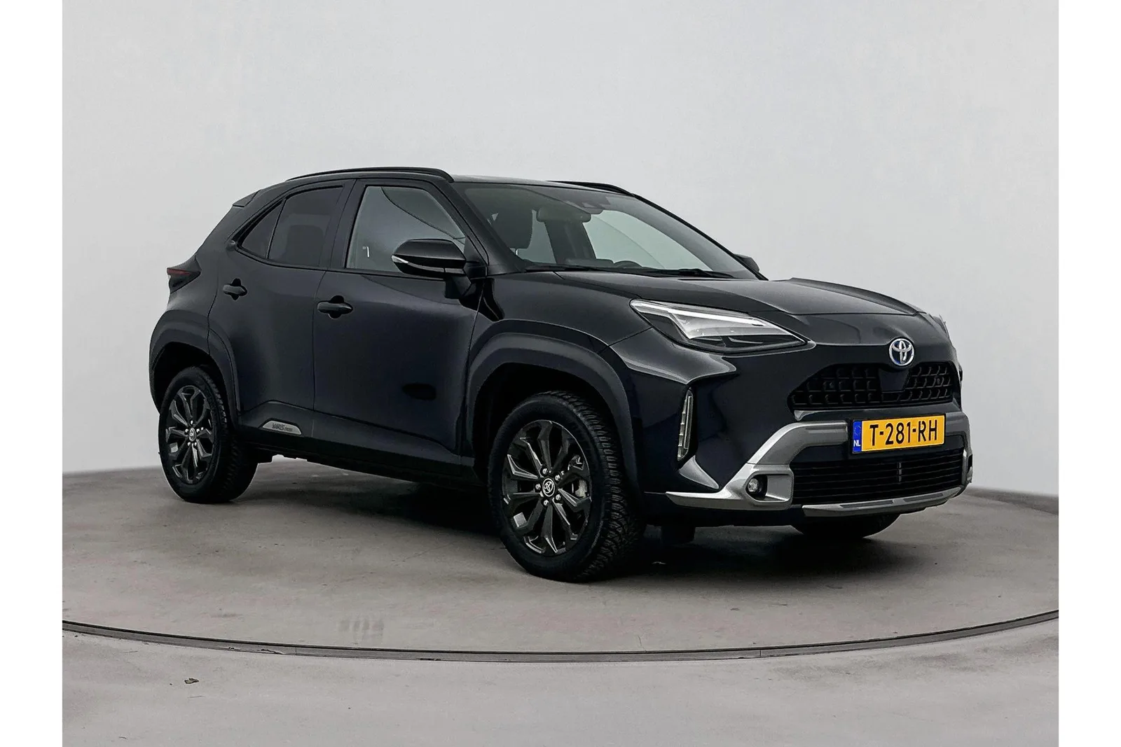 Toyota Yaris Cross (2023) — foto 1
