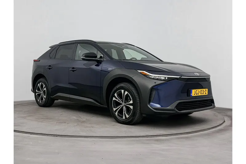 Toyota bZ4X (2025)
