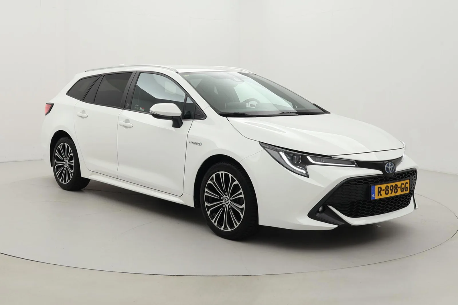 Toyota Corolla (2021) — foto 1