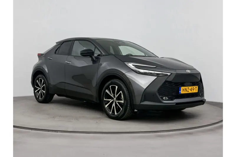 Toyota C-HR (2025)
