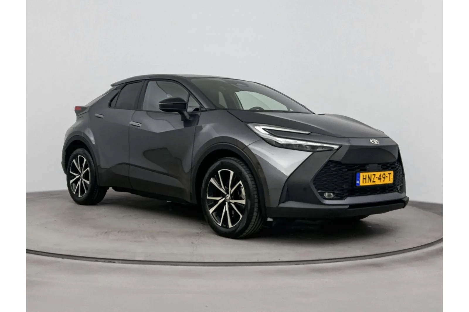 Toyota C-HR (2025) — foto 1