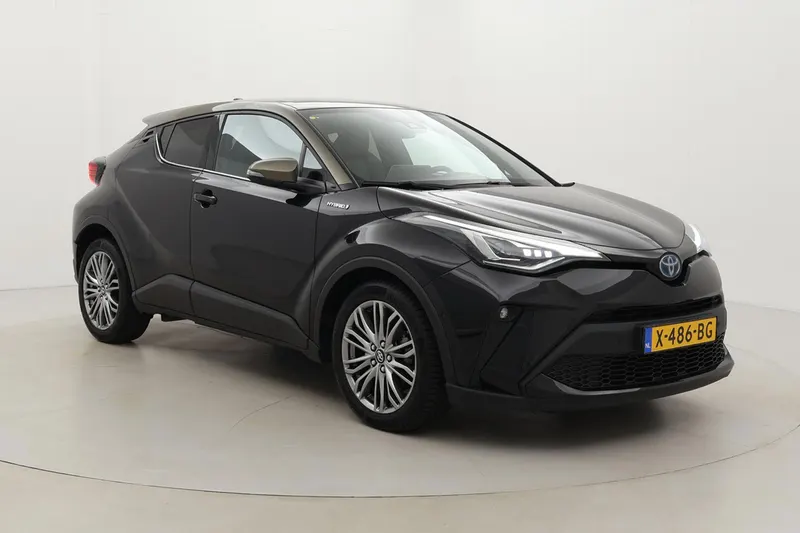 Toyota C-HR (2021)