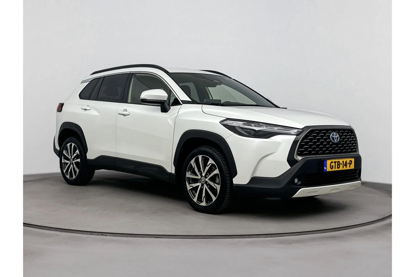 Toyota Corolla (2023) — foto 1