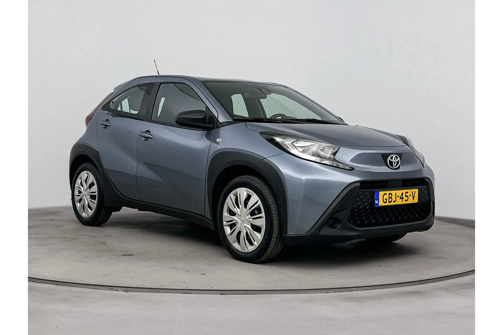 Toyota Aygo X (2024) — foto 1