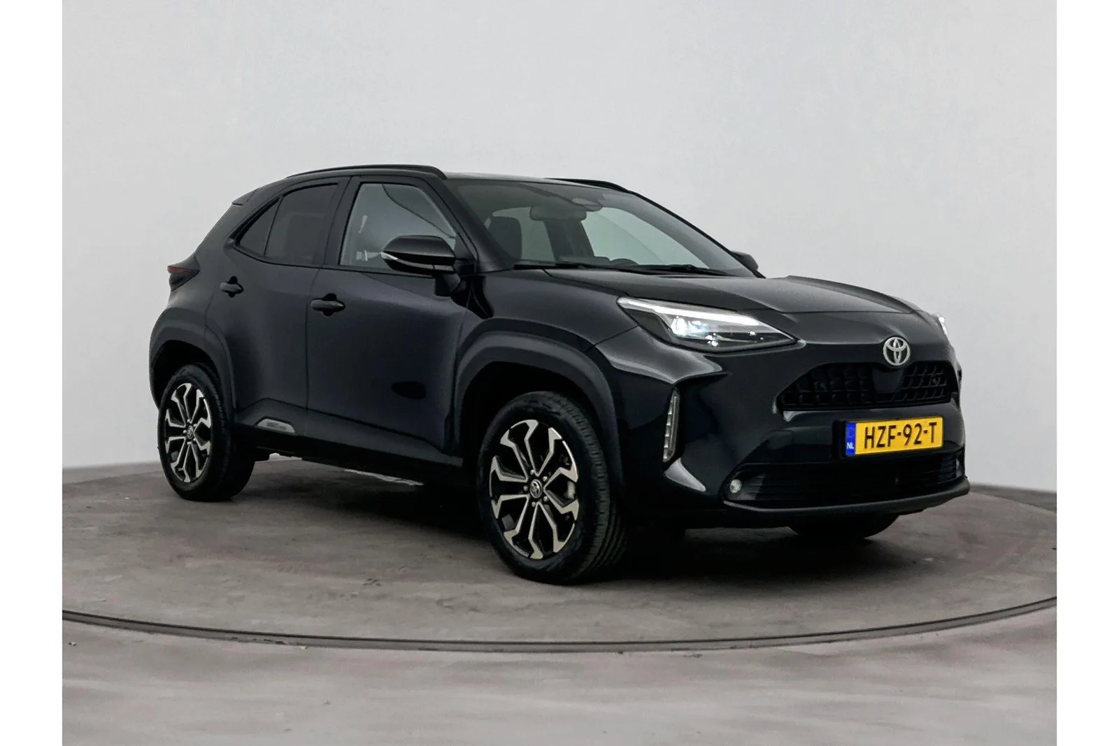 Toyota Yaris Cross (2025) — foto 1