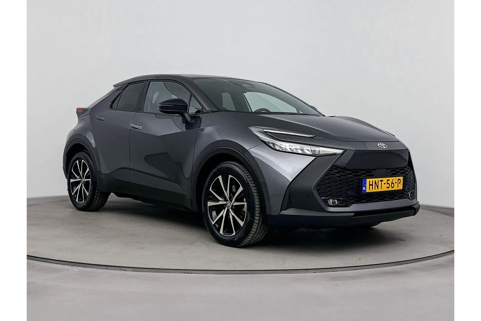 Toyota C-HR (2025) — foto 1