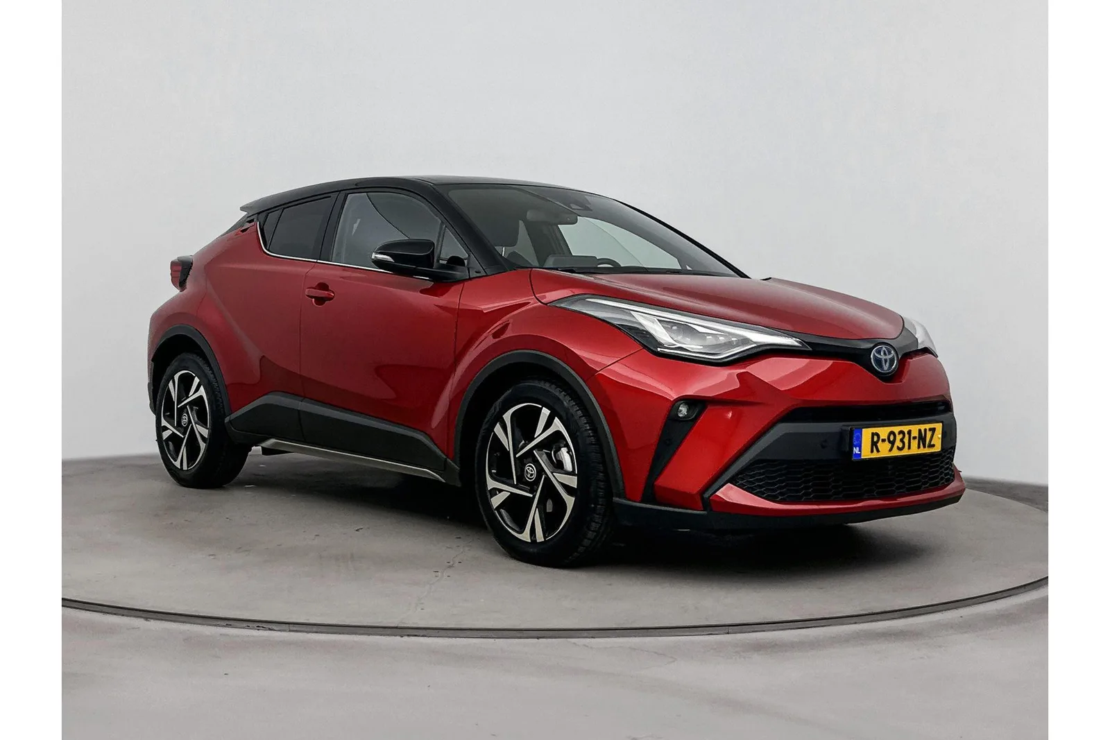 Toyota C-HR (2022) — foto 1