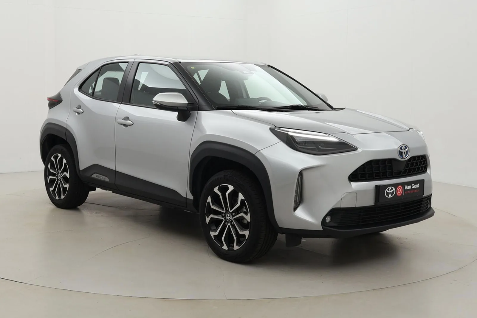Toyota Yaris Cross (2023) — foto 1