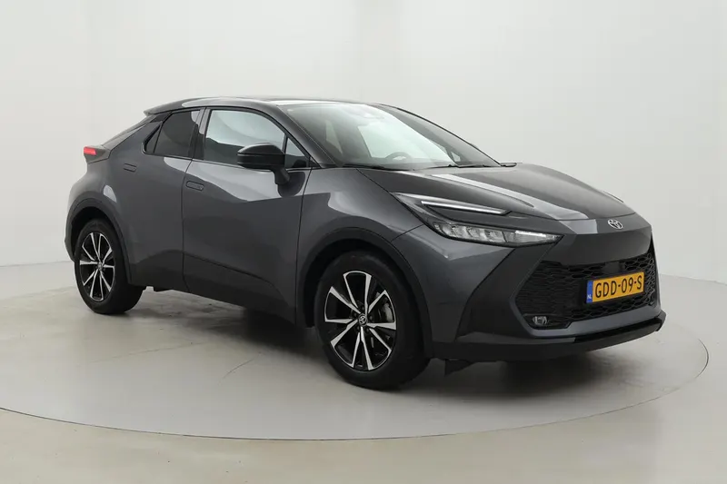 Toyota C-HR (2024)